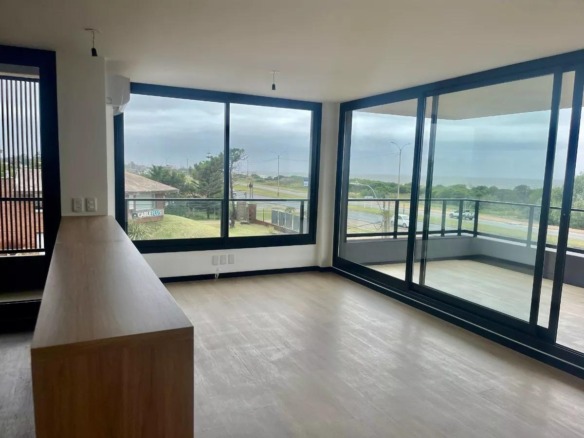 Apartamento en Parque Carrasco – 6678434 | Rambla costanera y Juncal