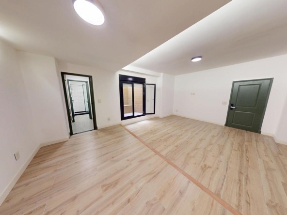 Apartamento en CIUDAD VIEJA – 6773533 | Juncal 1200 – 1500