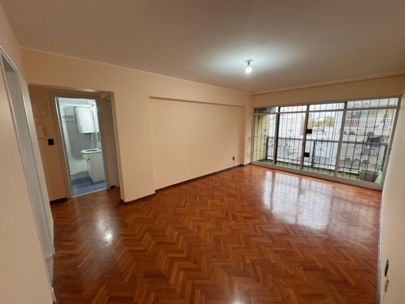 Apartamento en CENTRO (Montevideo) – 6992048 | Río Negro al 1200