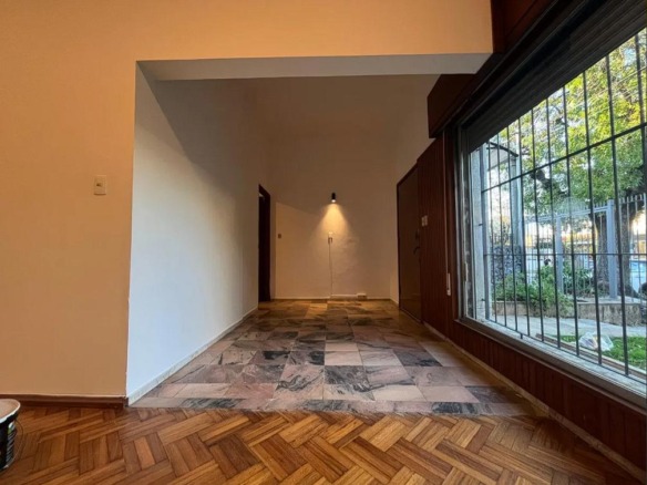 Casa en PARQUE BATLLE – 6993598 | Rafael Pastoriza  al 1500